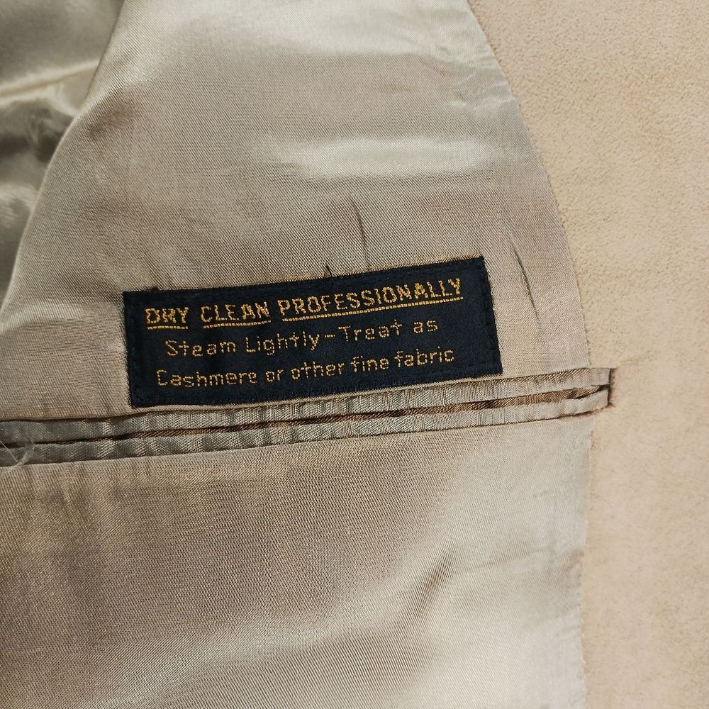Doncaster 2 Button Blazer Jacket Sport Coat Ultra Suede Tan/ Cream Men's Medium - Picture 5 of 14